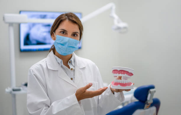 Best Broken or Cracked Tooth Emergency Dentist in Suffield Depot, CT